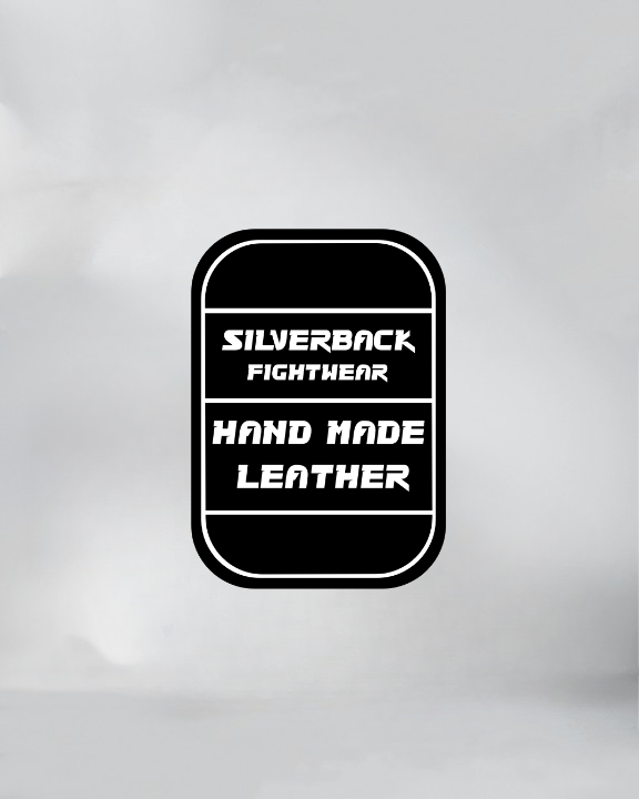 Gants de boxe Silverback à Lacets et Scratch – Silverback Fightwear